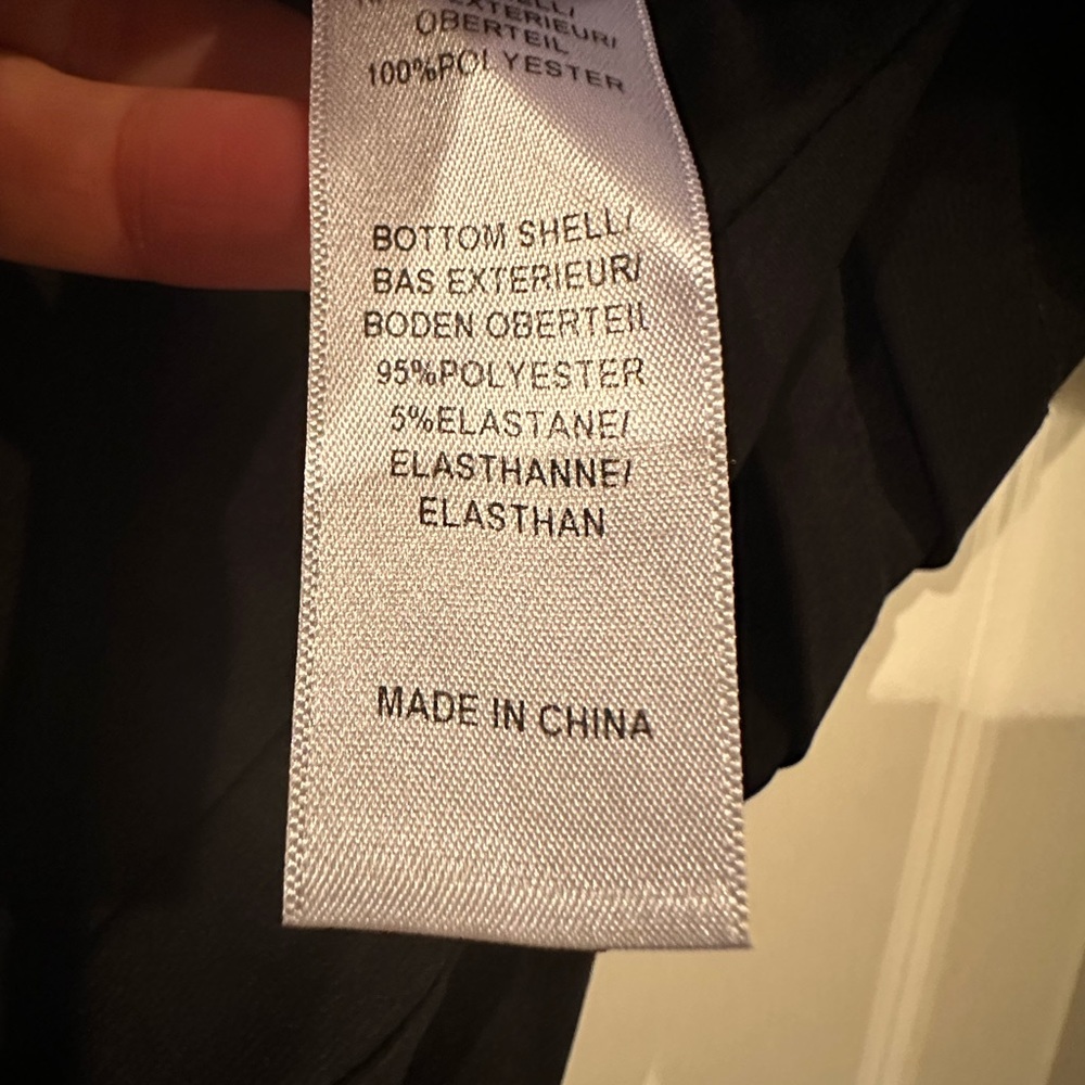 EUC | Adrianna Papell Chiffon drape overlay banded cocktail dress in Black - Picture 4 of 6